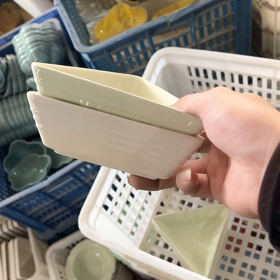 陶瓷 微 三角碗 奶白➕抹茶绿