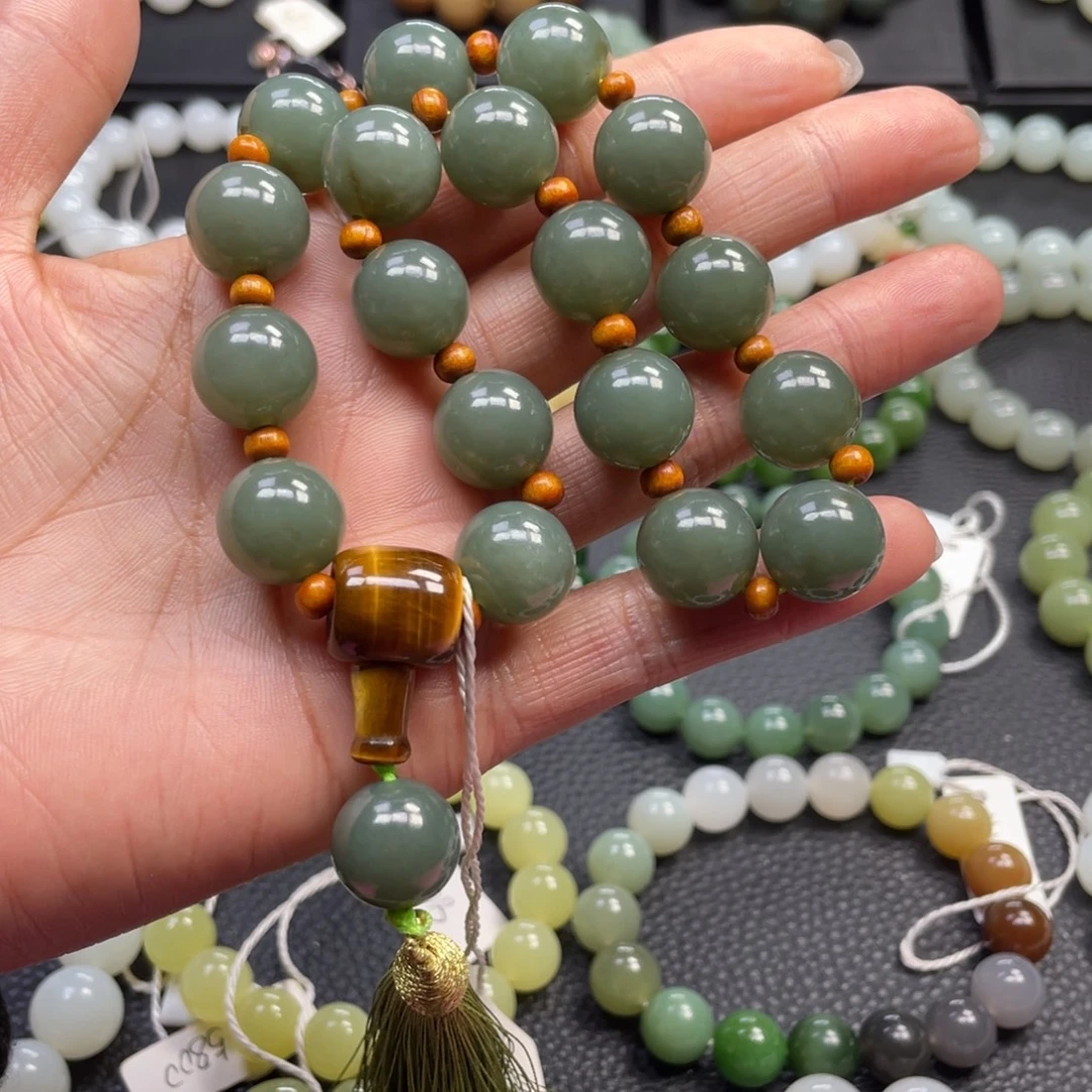 和田玉未镶嵌手链