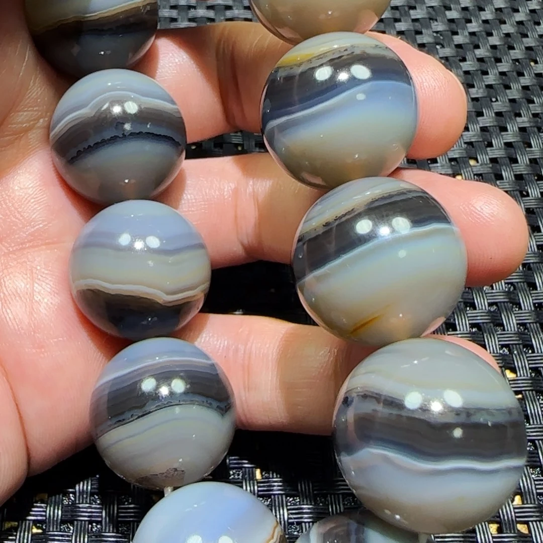 玛瑙/玉髓吊坠未镶嵌明***好