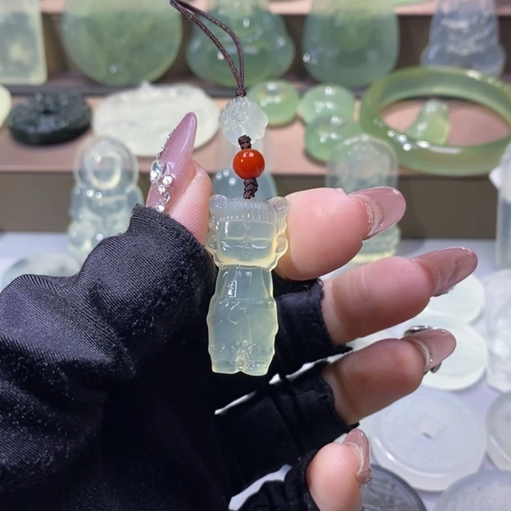 岫玉吊坠未镶嵌吊坠