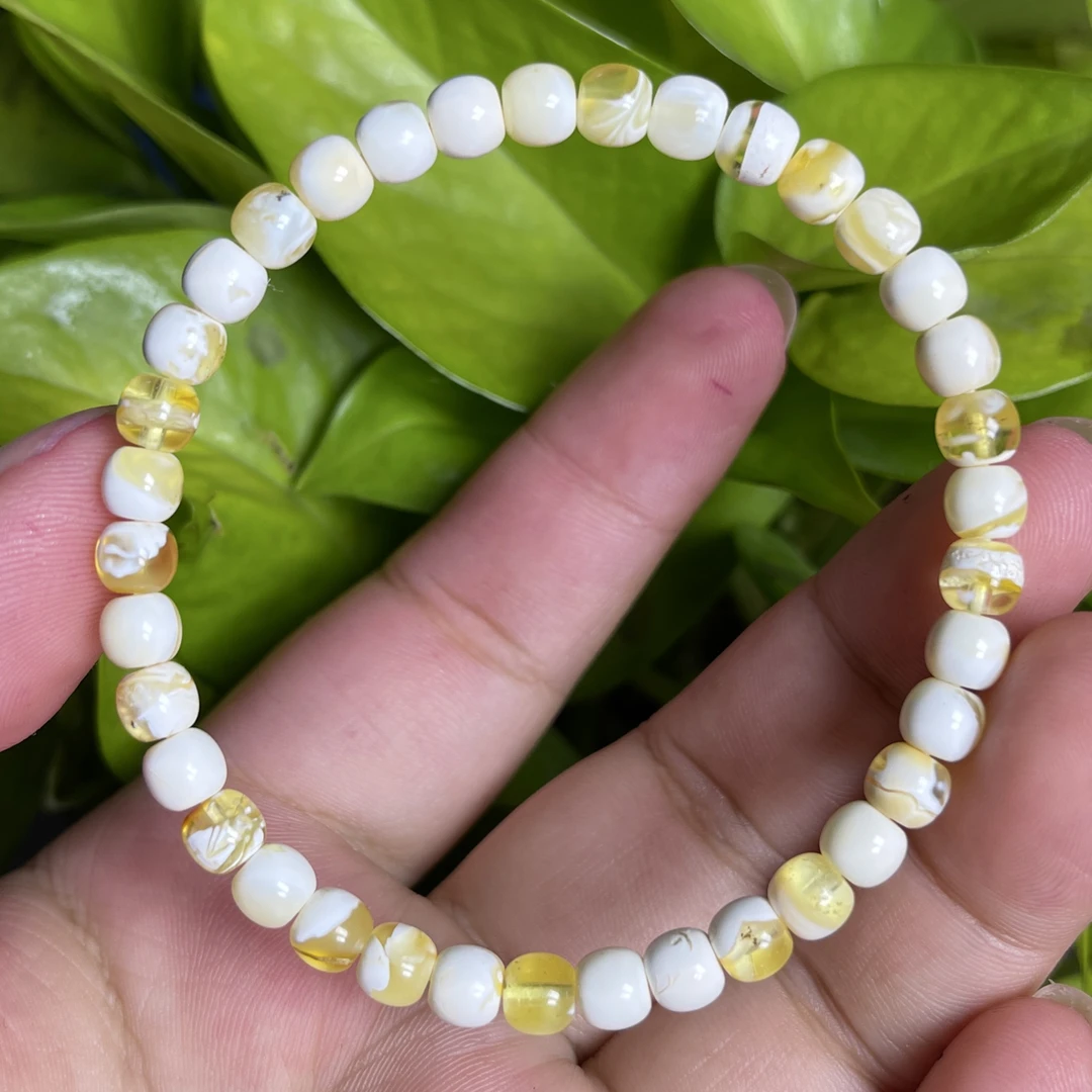 5.5金瓷白蜜蜡精工老型手串微瑕疵