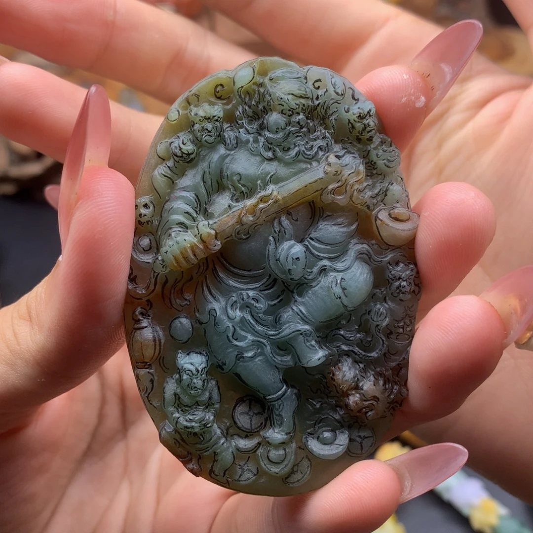 灿***！未镶嵌定制翡翠翡翠