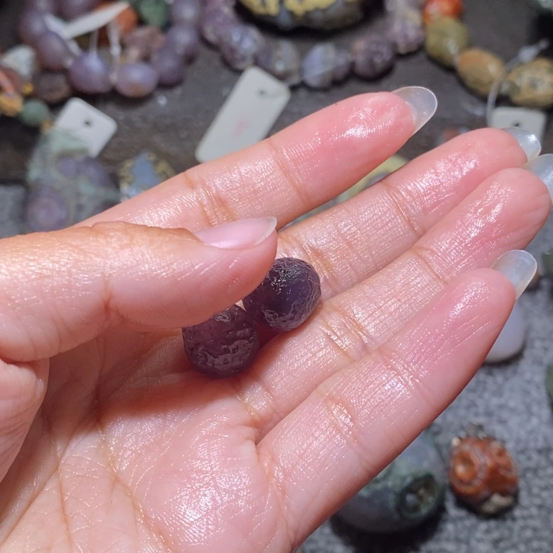 ****斯玛瑙/玉髓未镶嵌珠宝半成品