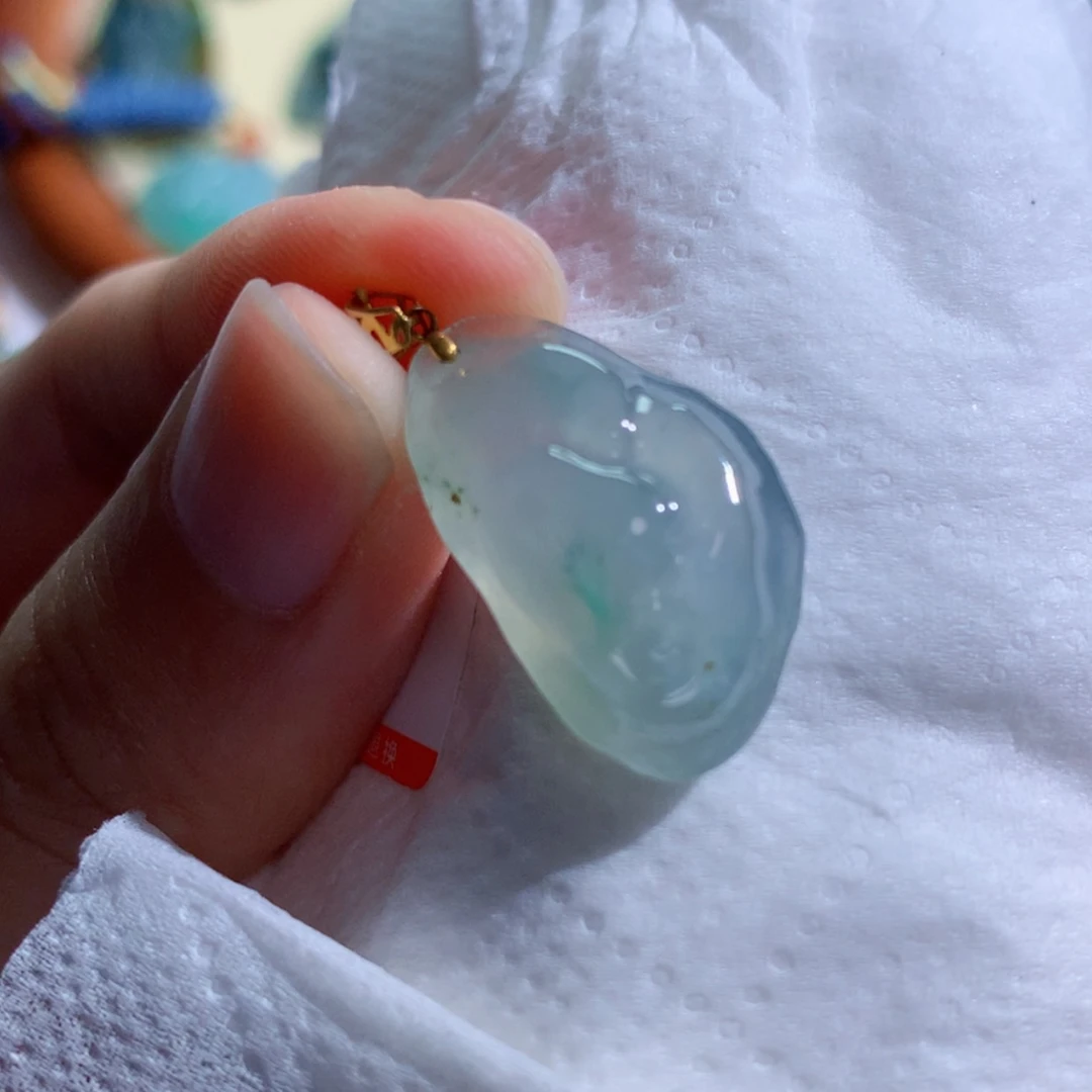 【闪购商品】翡翠未镶嵌吊坠(不含链) 5612