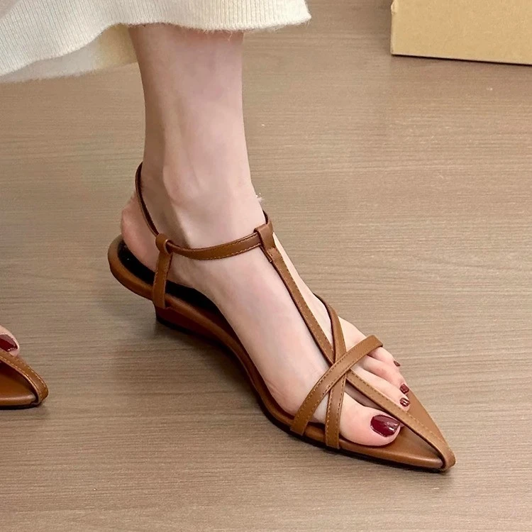 爆款版~法式复古气质尖头交叉一字带坡跟罗马凉鞋女百搭露趾凉鞋