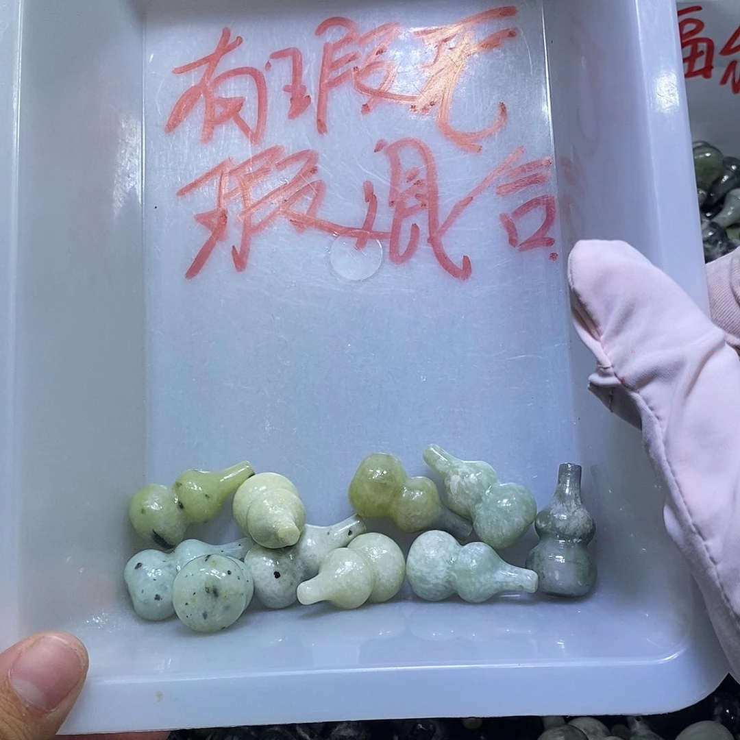 合金蛇纹石玉颈饰217