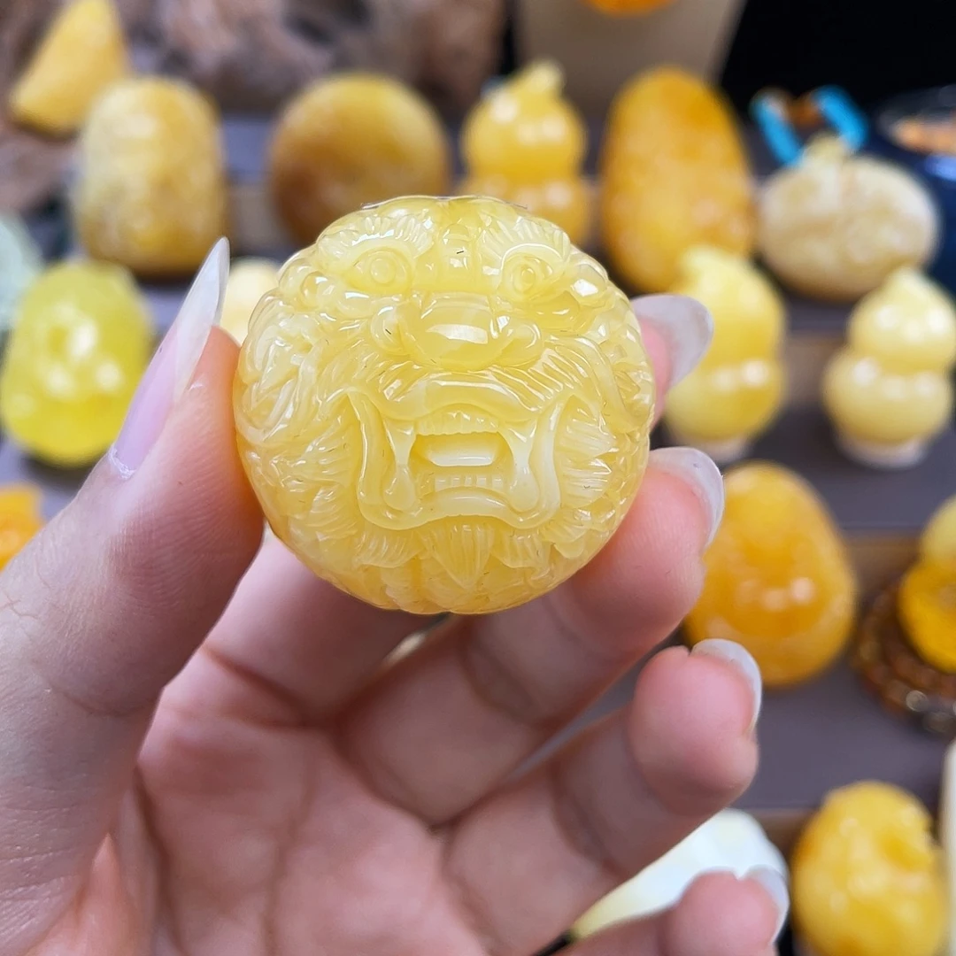 琥珀未镶嵌珠宝奇石