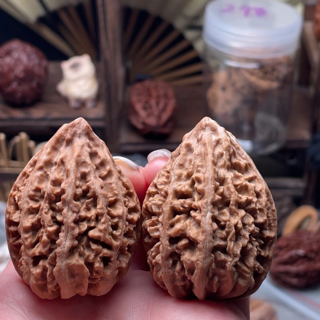 文玩核桃把件楸刀鱼97