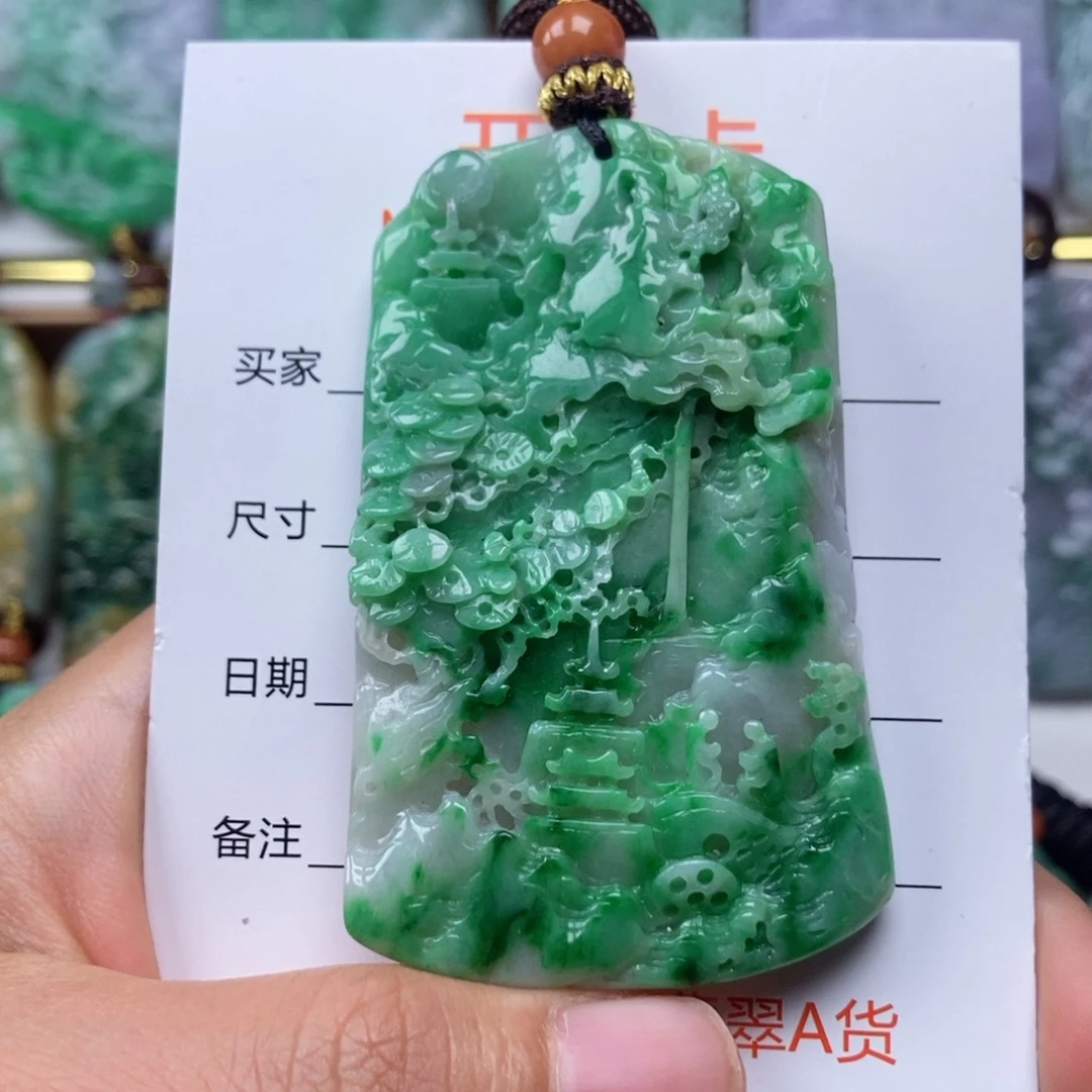 翡翠未镶嵌颈饰吊坠