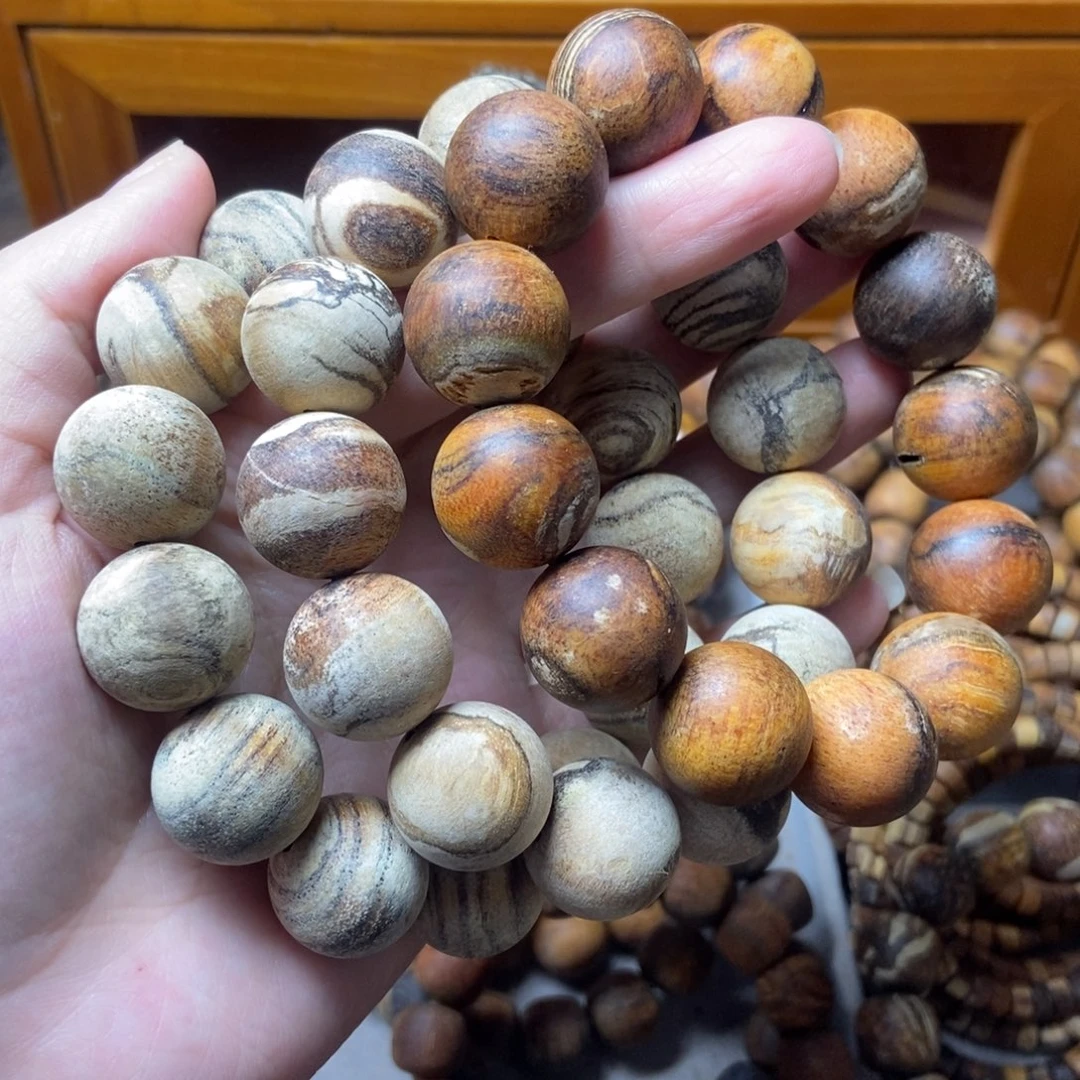 贡木1.8规格贡木瑕疵