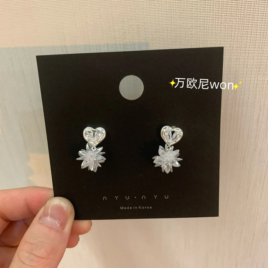 925银合成锆石耳饰 CHANGE x 漫漫星耳钉 小众气质 主 E877