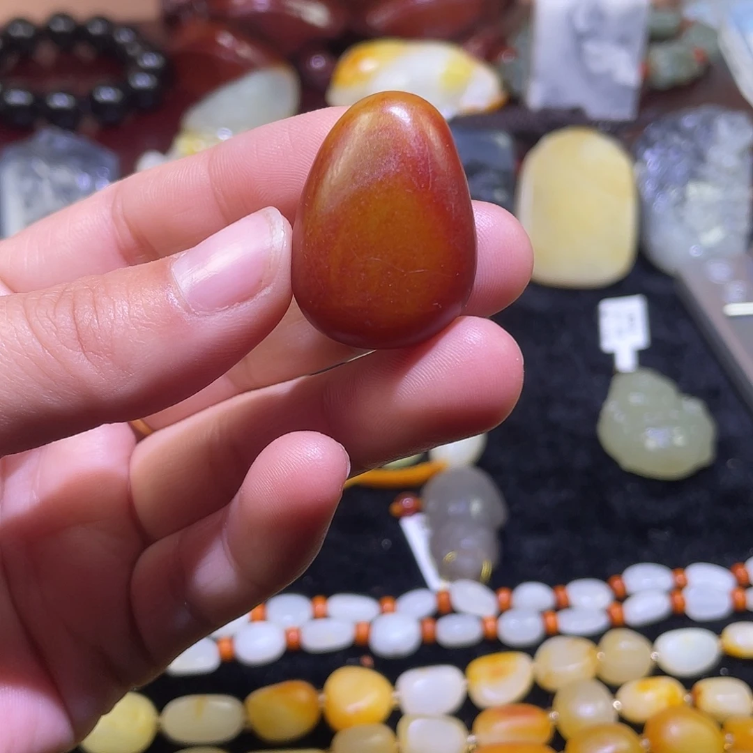 和田玉（糖玉）未镶嵌颈饰