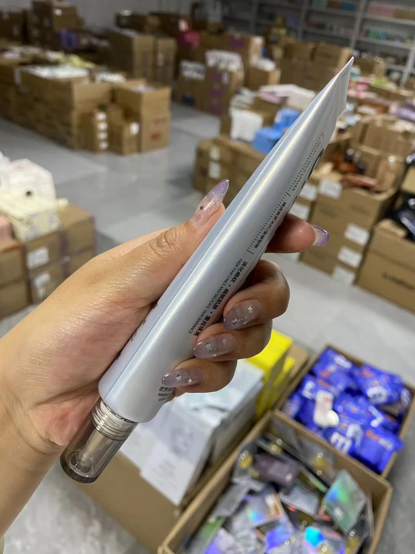 密罗木脸奴水光霜