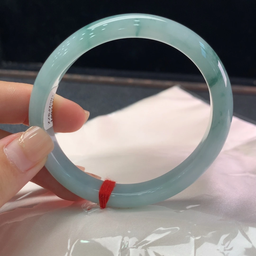 翡翠未镶嵌手镯缅甸A货翡翠种水飘花贵妃56 57