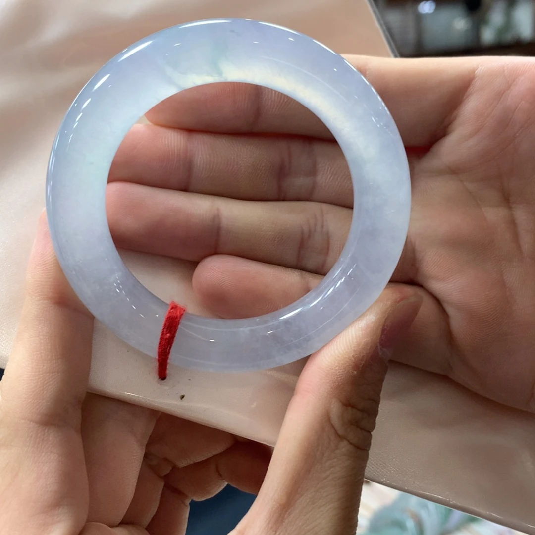 潇***1翡翠未镶嵌手镯翡翠