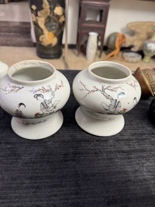 艺术收藏品 一对小罐