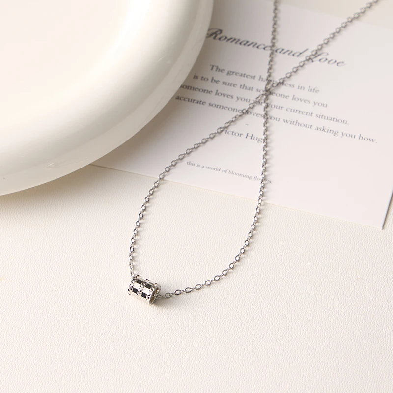 钛钢项链 钛钢项链小蛮腰轻奢时尚小众设计感简约时髦好物锁骨链