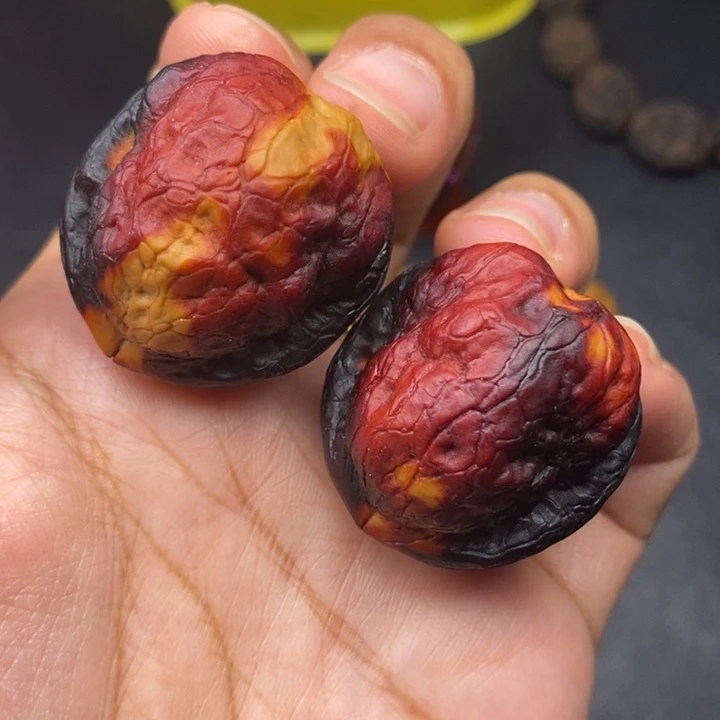 吊坠文玩核桃33尺金刚鹦鹉