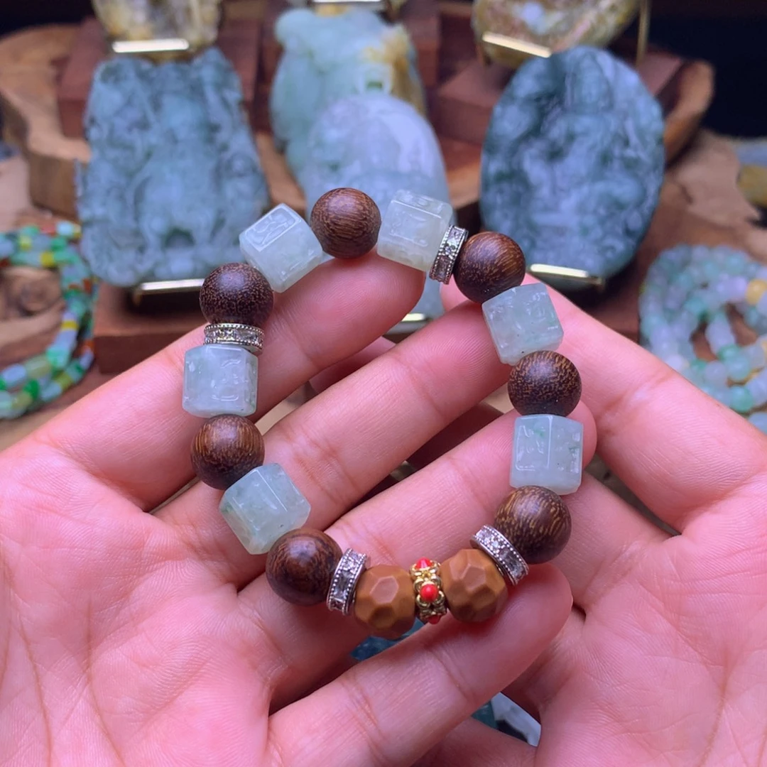 定制翡翠未镶嵌翡翠