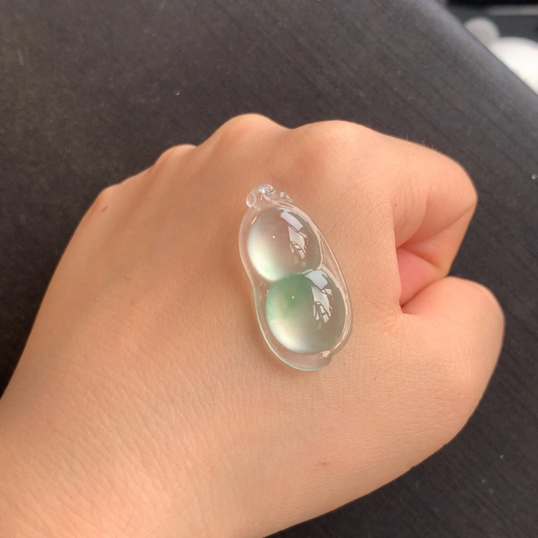 翡翠未镶嵌颈饰天然翡翠