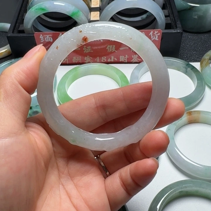 翡翠手镯未镶嵌缅甸天然翡翠手镯A货53.7雕花微瑕