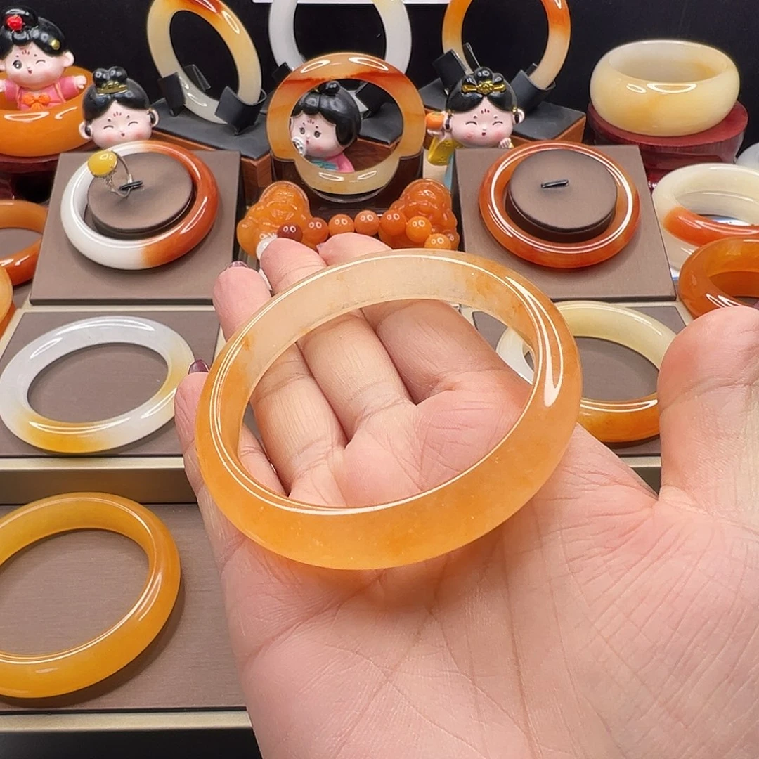 石英质玉（黄龙玉）未镶嵌手镯包容福利60