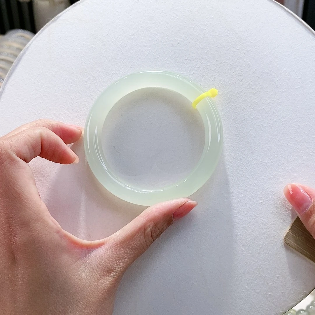 手镯玛瑙/玉髓未镶嵌58.6