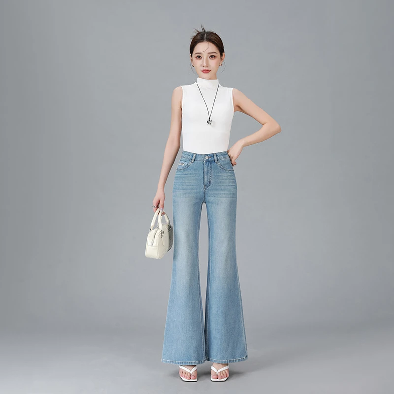 浅蓝色高腰阔腿微喇牛仔裤女春秋款宽松显瘦修身弹力马蹄大喇叭裤
