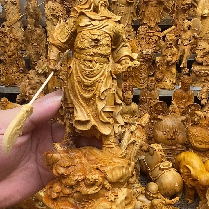 王***通香榧木崖柏木关公