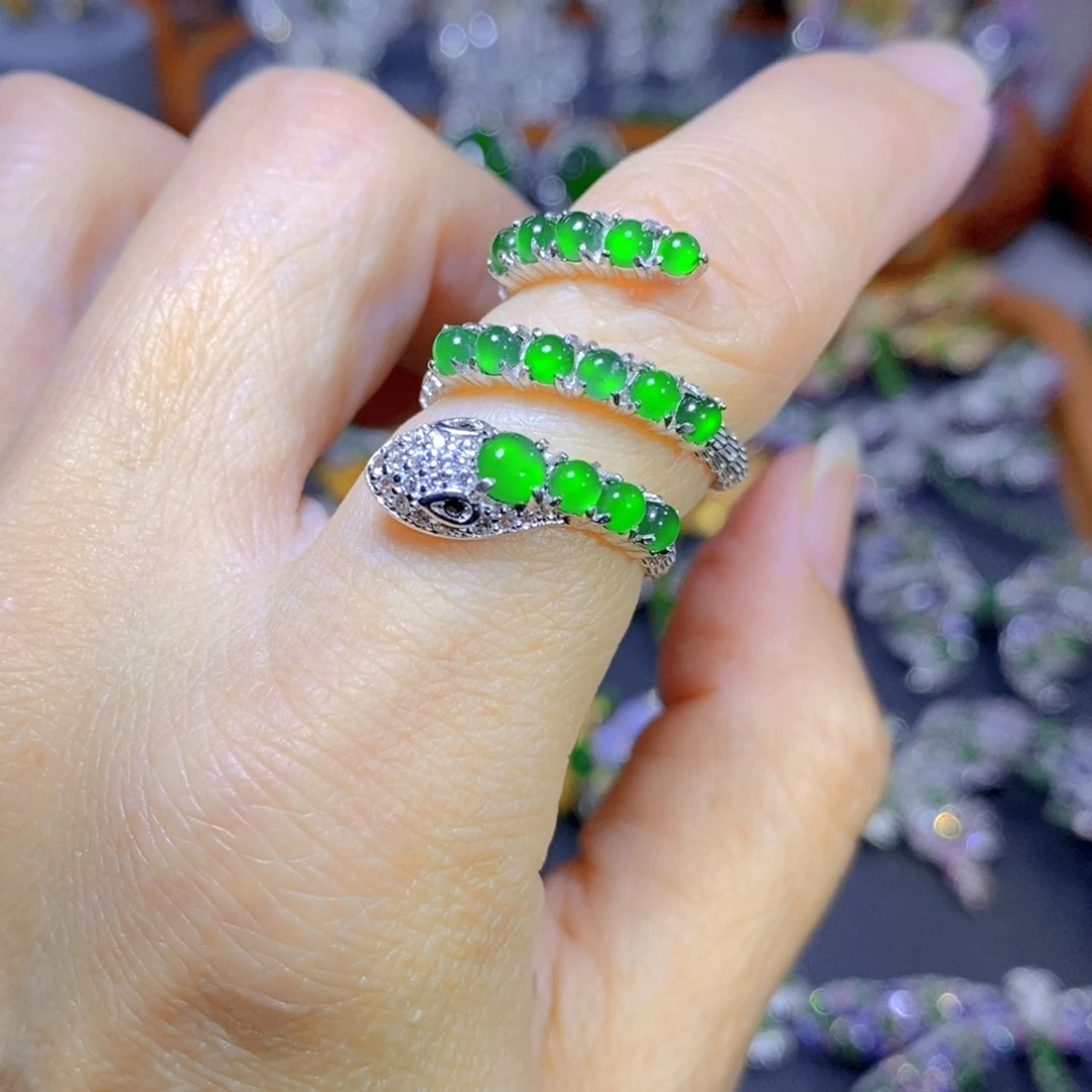 翡翠颈饰银S925镶嵌天然翡翠