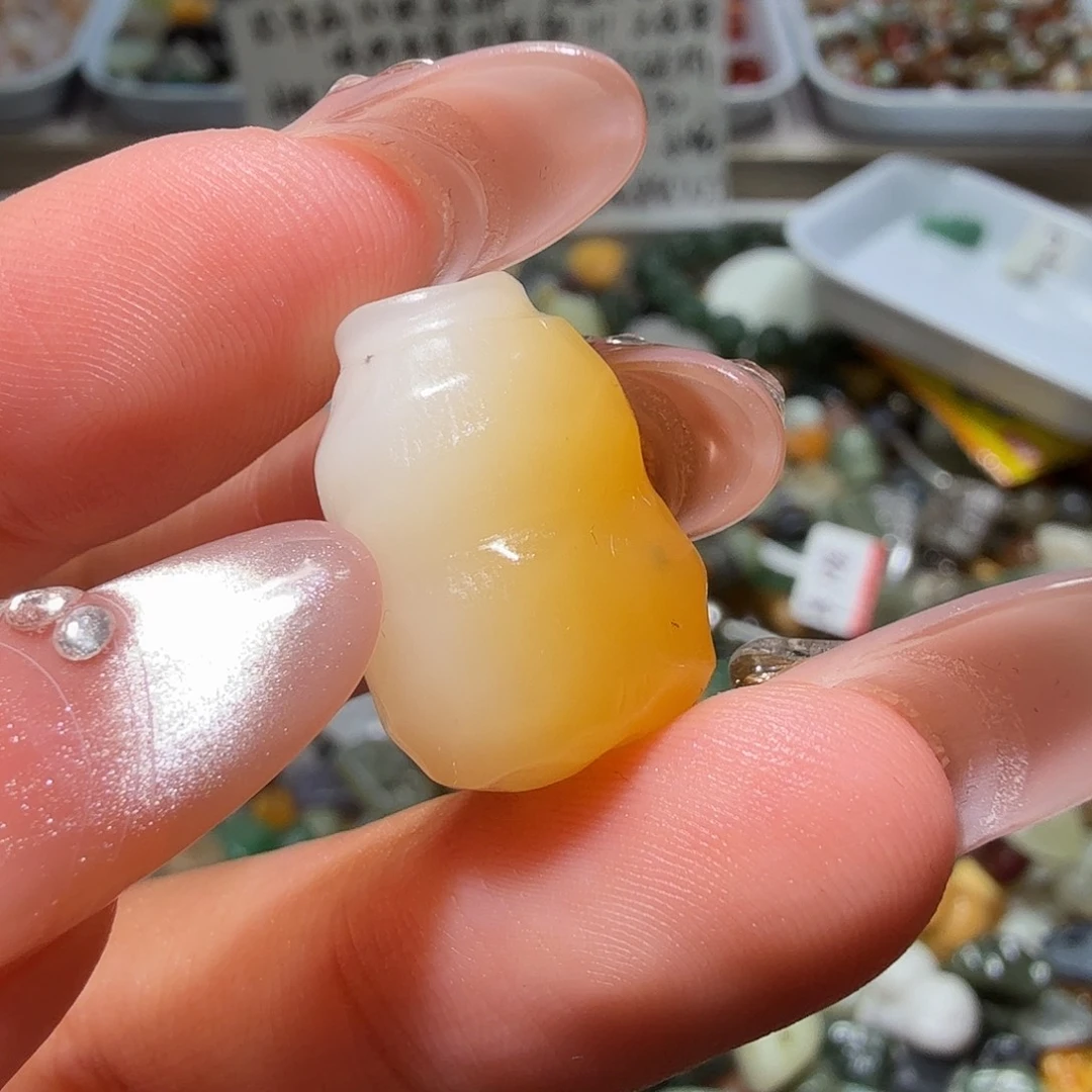 和田玉未镶嵌珠宝奇石