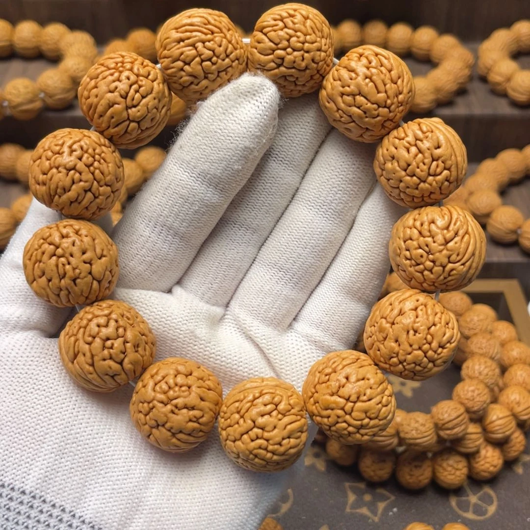 桃核手串巨龙手串