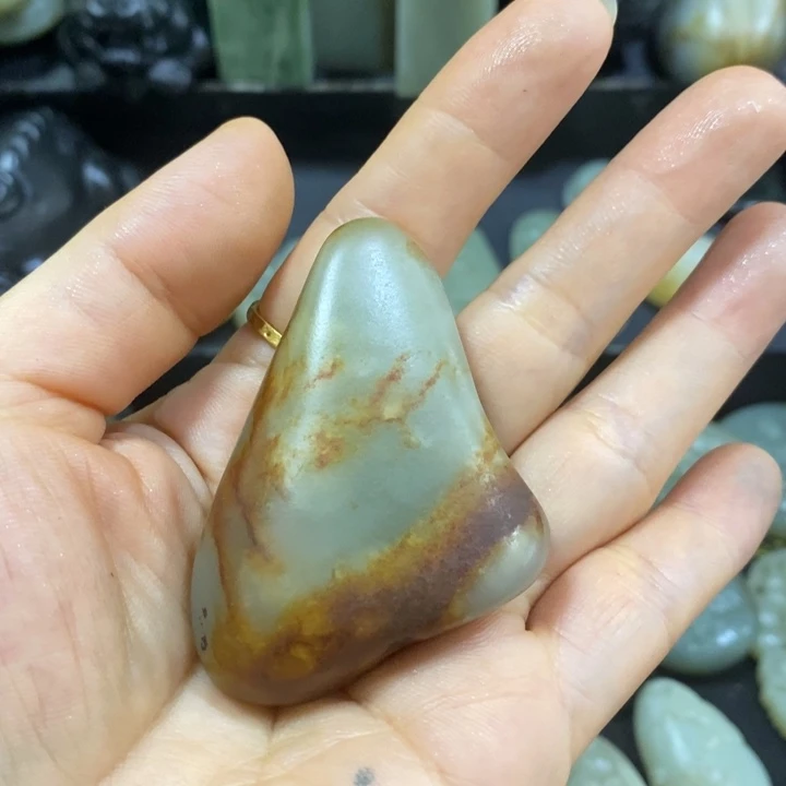 未镶嵌和田玉（糖玉）挂件