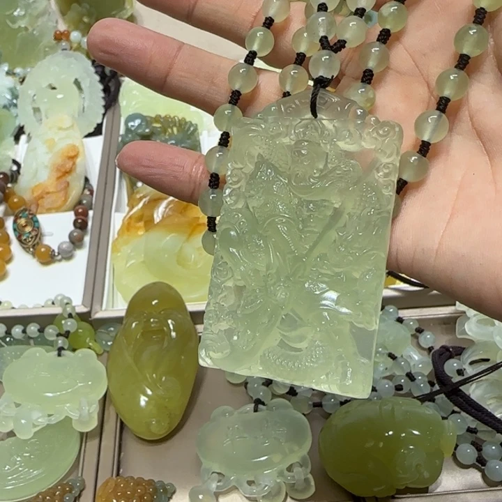 蛇纹石玉吊坠未镶嵌用****5