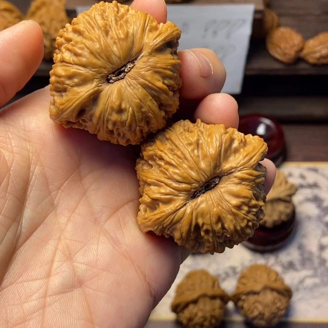 景***6文玩核桃把件全品泥鳅背45