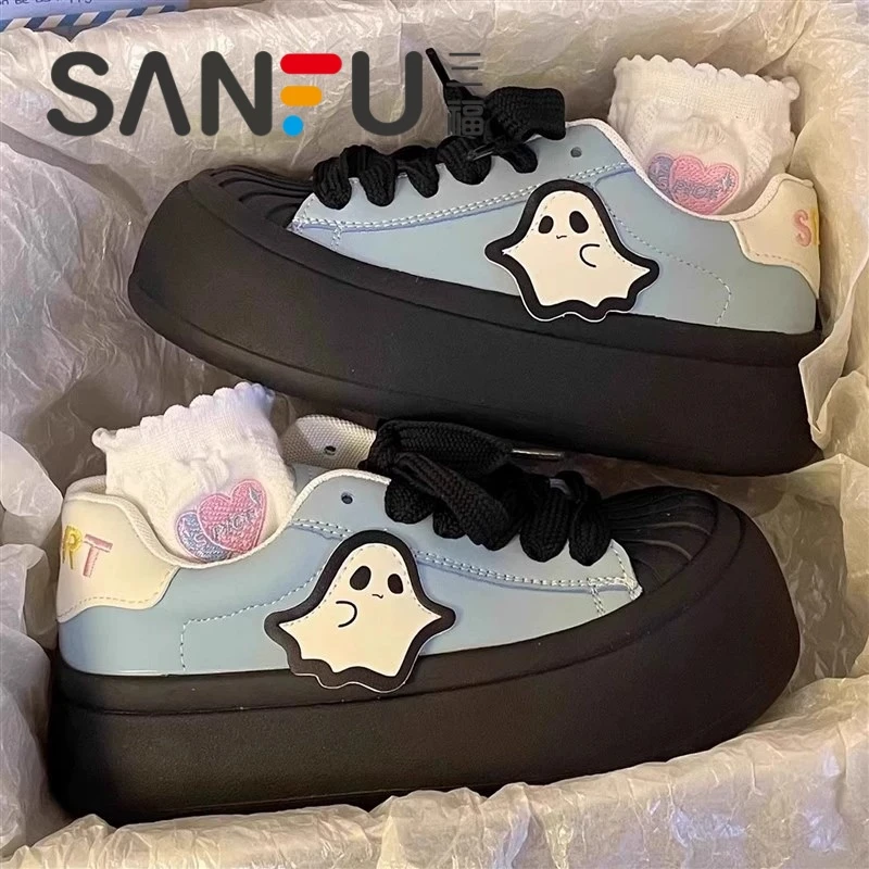 三福高颜值潮酷厚底板鞋2025春季新款小众设计小白鞋贝壳头小精灵