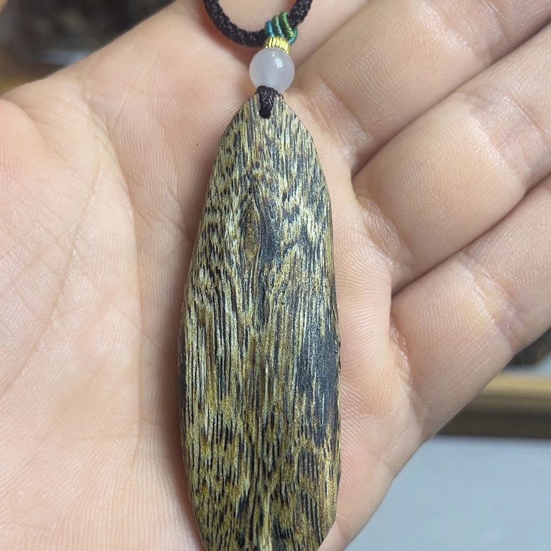 沉香沉香碎屑奇楠沉香老料树叶花香韵