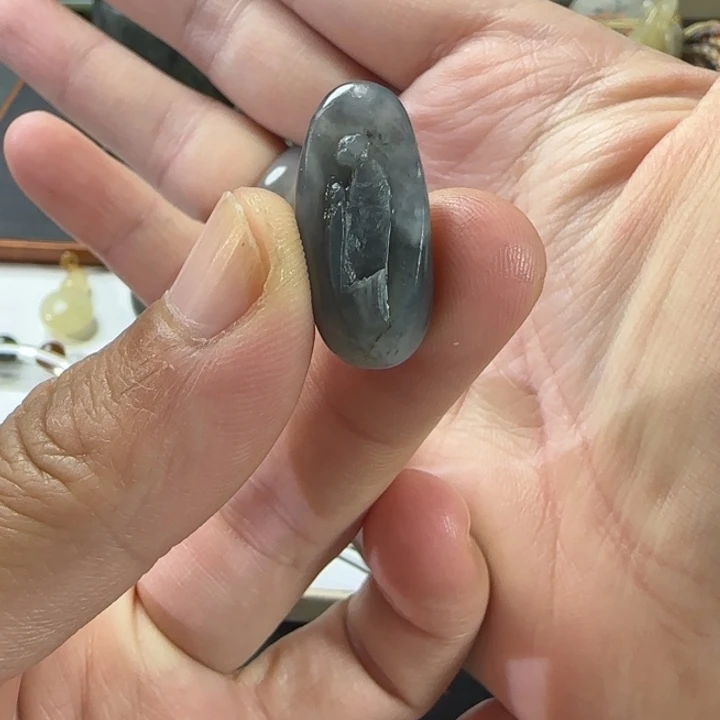 和田玉未镶嵌颈饰福利