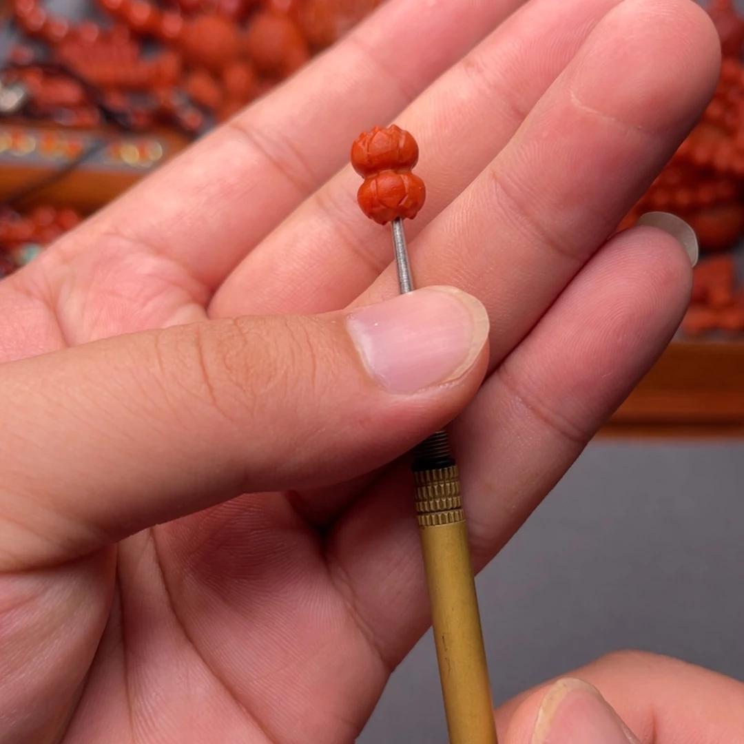 未镶嵌配饰南红玛瑙