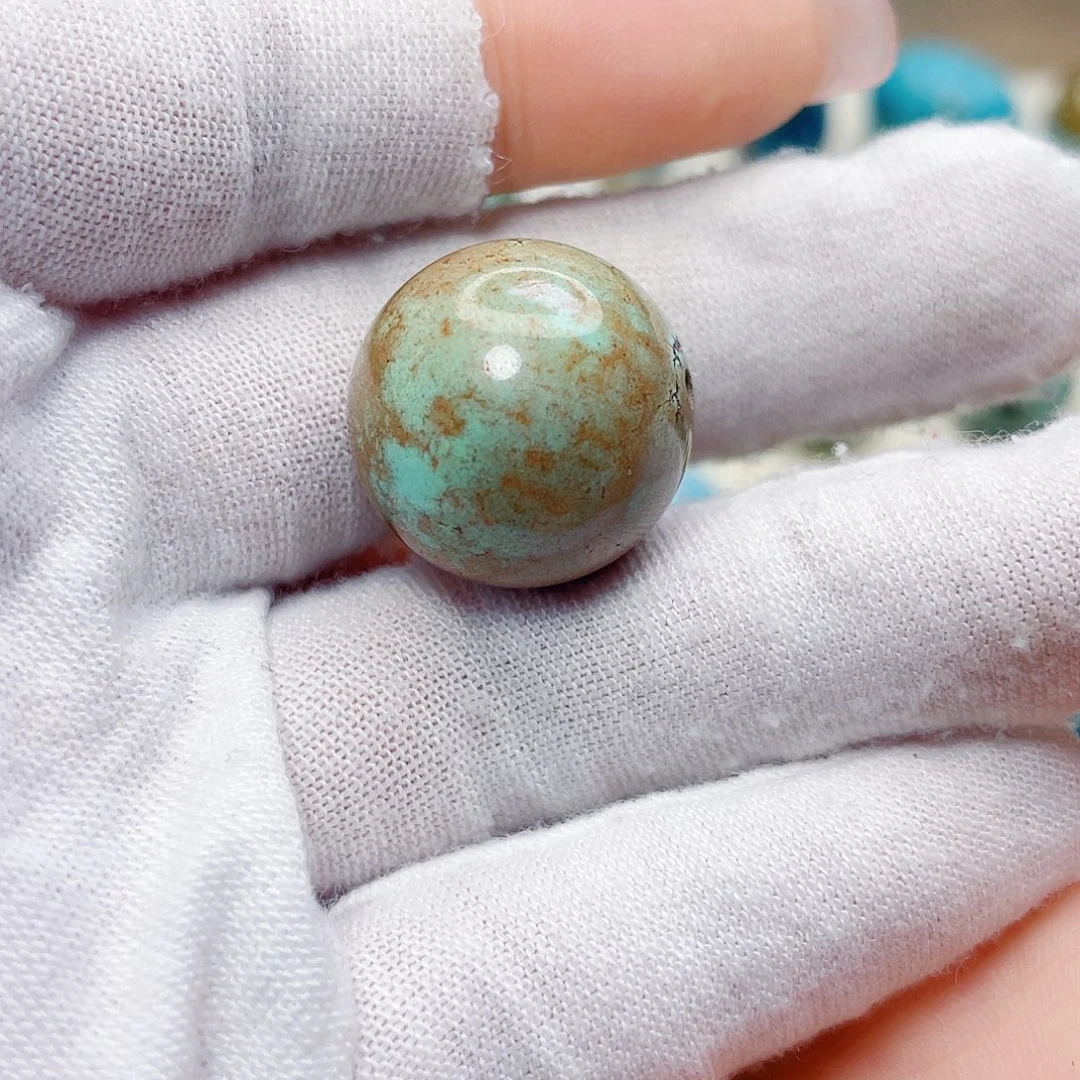 绿松石未镶嵌饰品