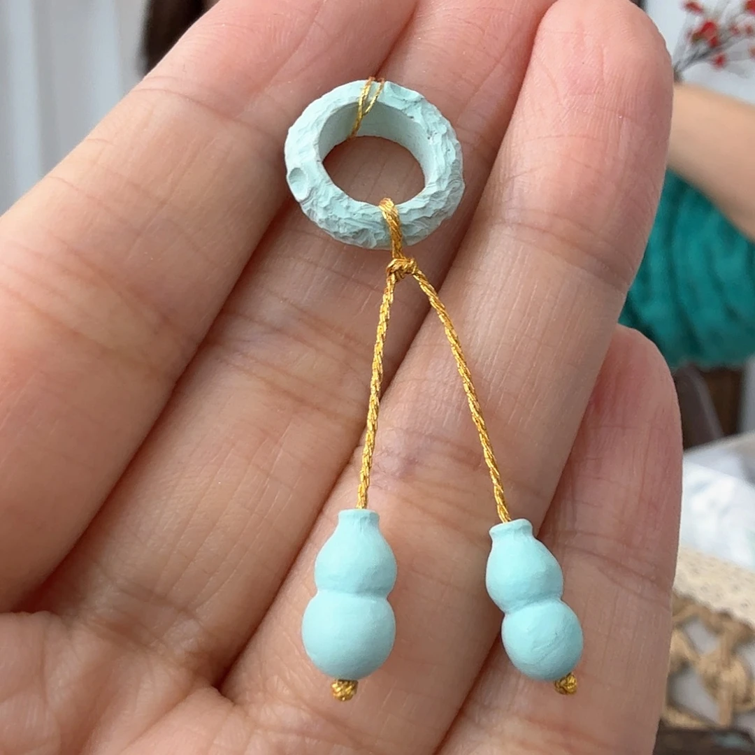 绿松石未镶嵌挂件