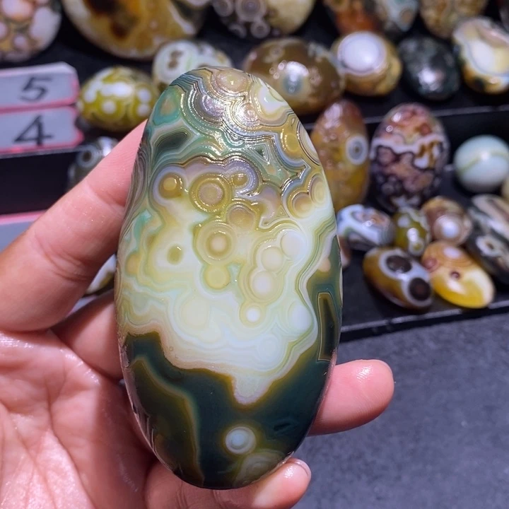 玛瑙/玉髓未镶嵌珠宝半成品30