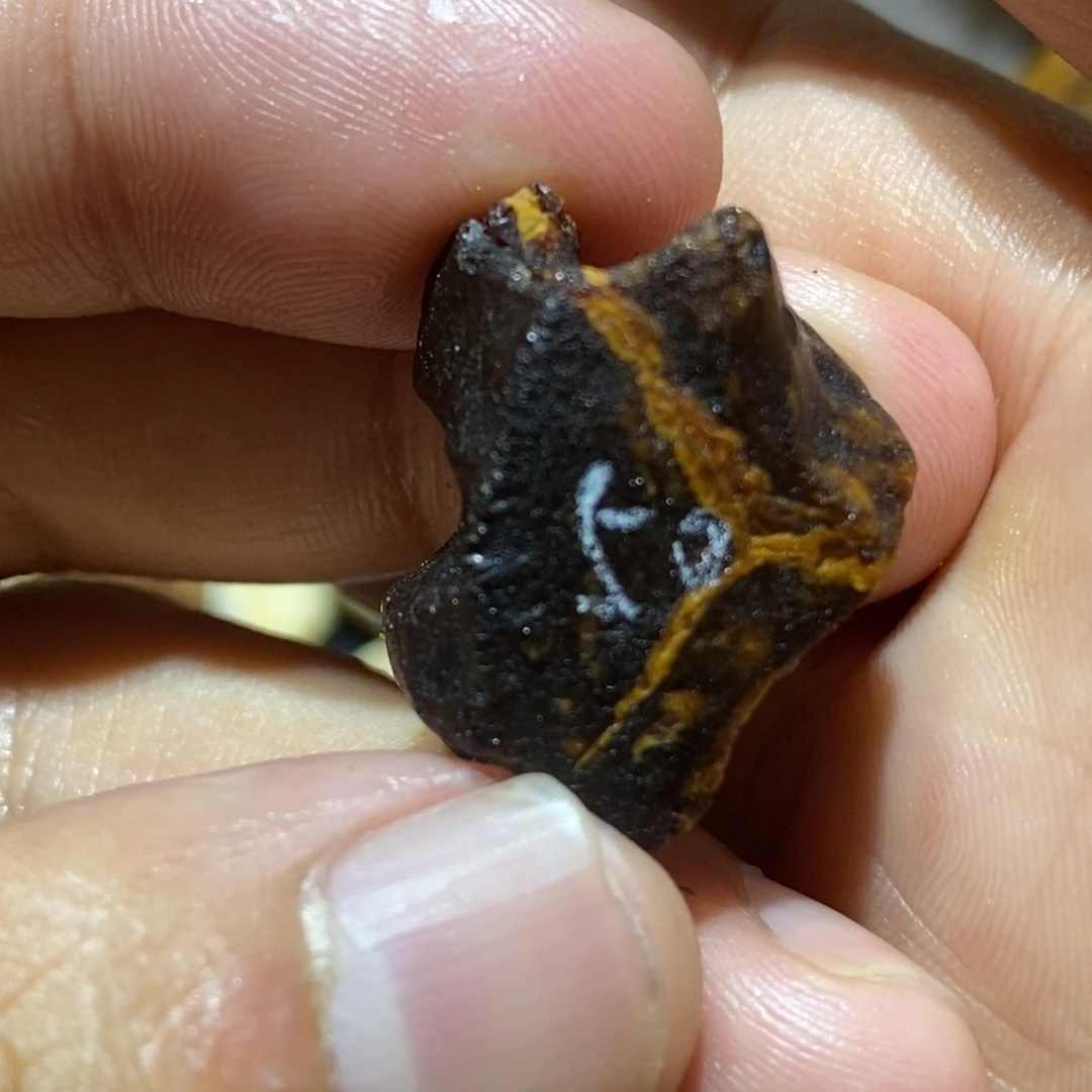 定制琥珀未镶嵌蜜蜡原石4.5