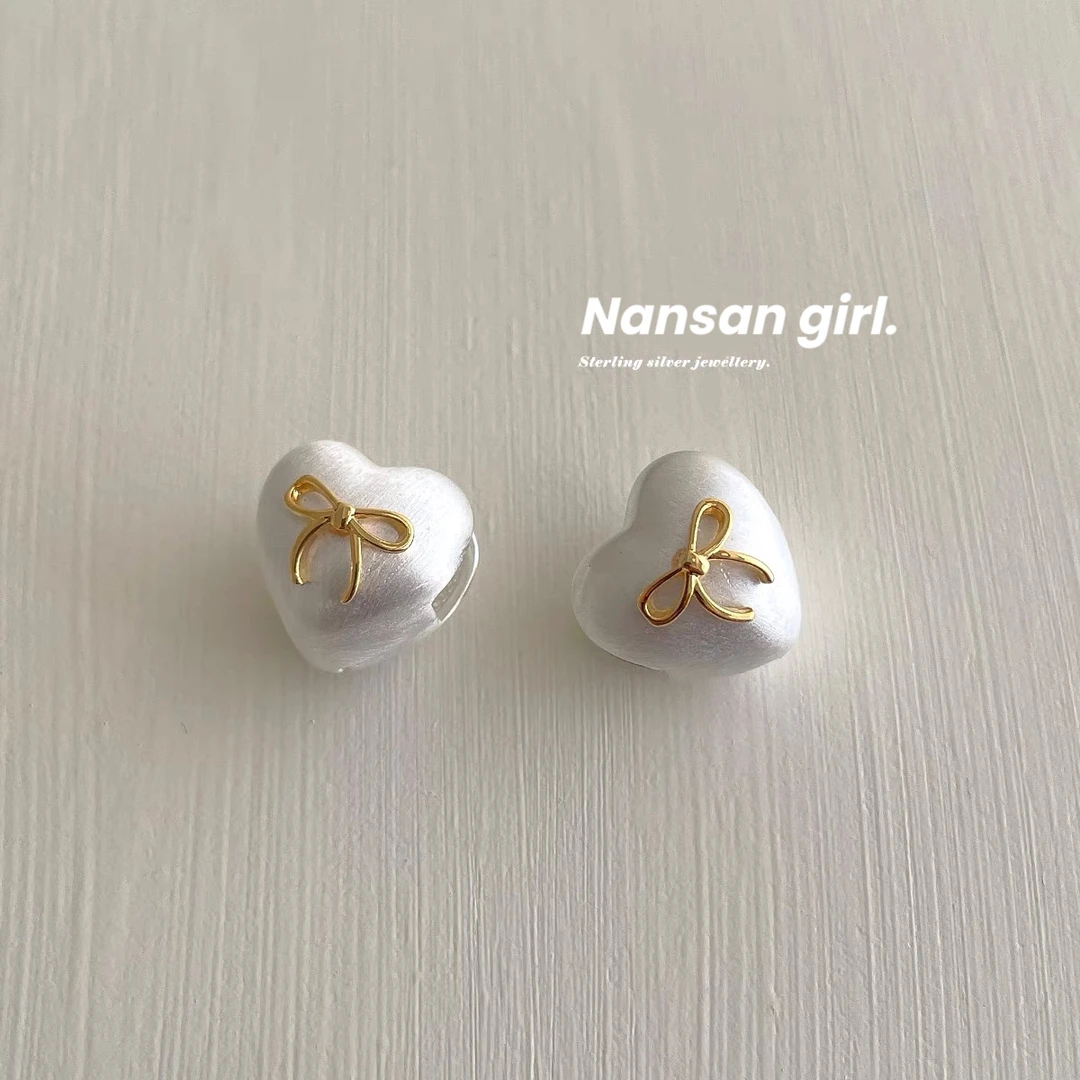 铜合金耳饰 法式爱心蝴蝶结耳钉轻奢高级感哑光耳扣小众耳饰耳环