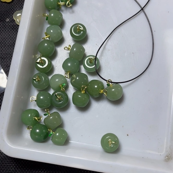 石英质玉未镶嵌吊坠(不含链)