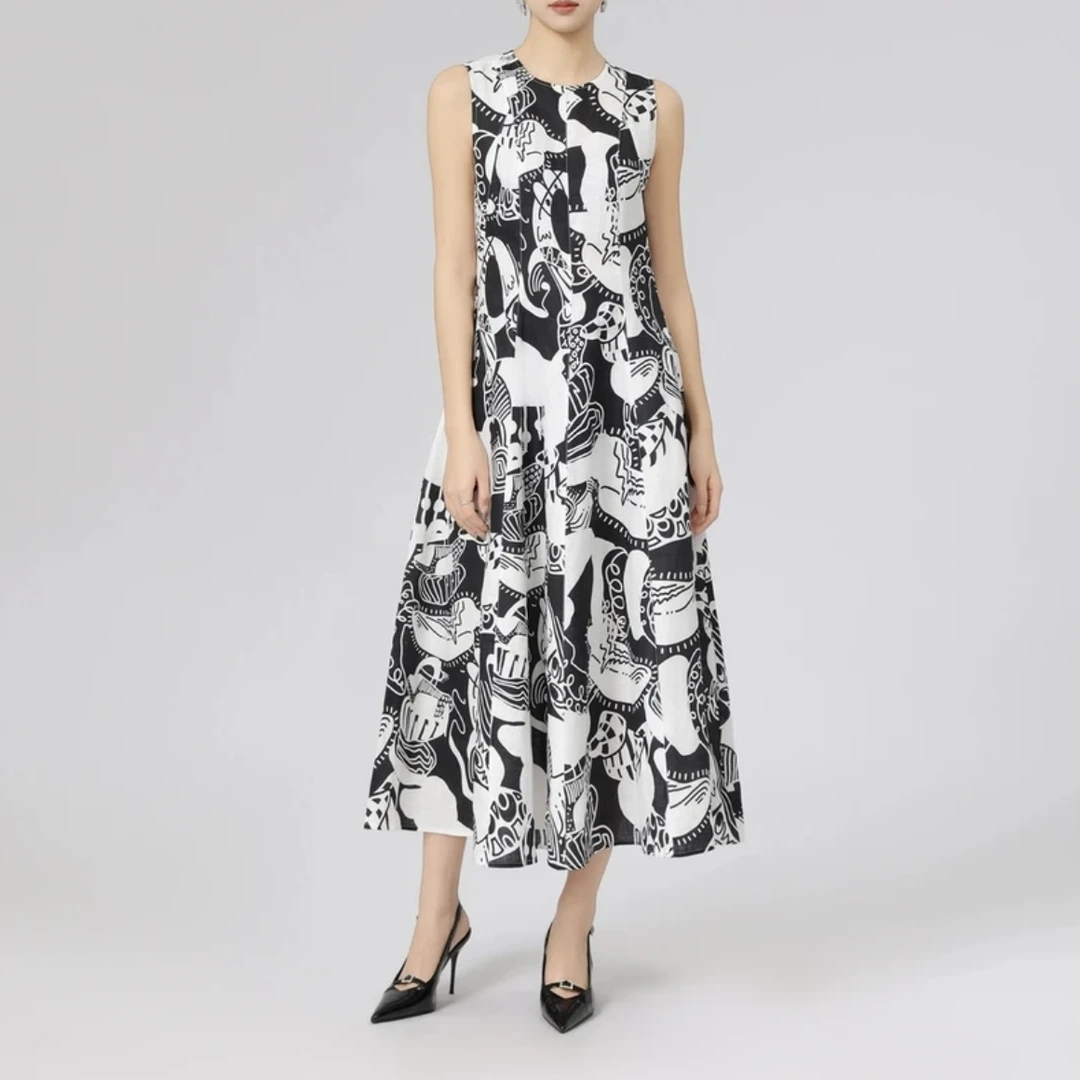 AMASS/阿玛施新款度假风印花造型感时尚无袖中长连衣裙女5500525