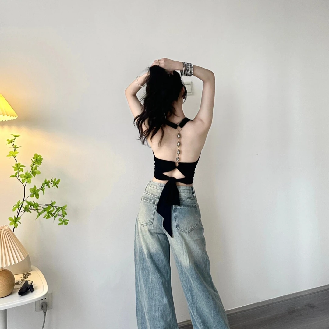 2025年夏季挂脖绑带设计性感修身露背吊带修身无袖辣妹背心