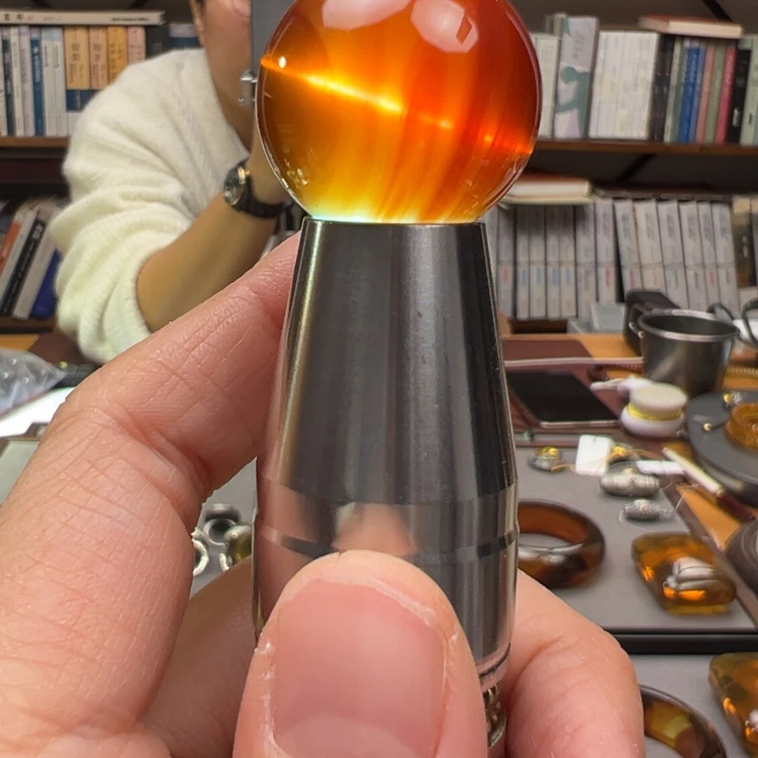 琥珀颈饰未镶嵌22珠