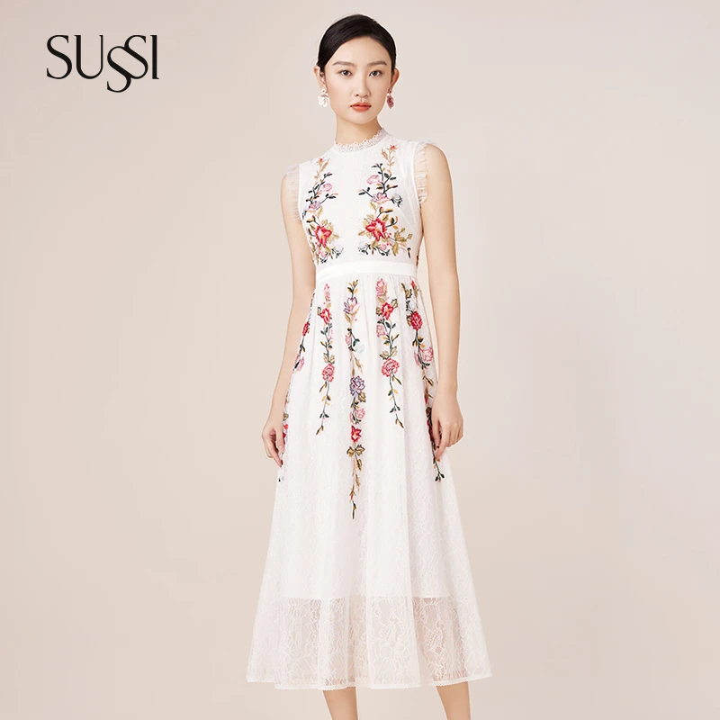 SUSSI古色丨“敦煌霓裳”白色蕾丝刺绣花边无袖中长款连衣度假穿搭