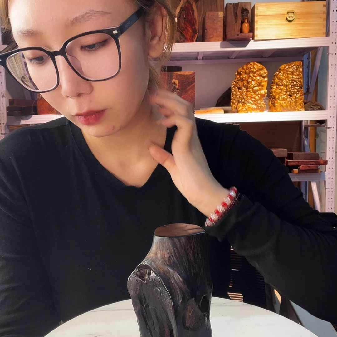 紫檀木类端景台徐****冲